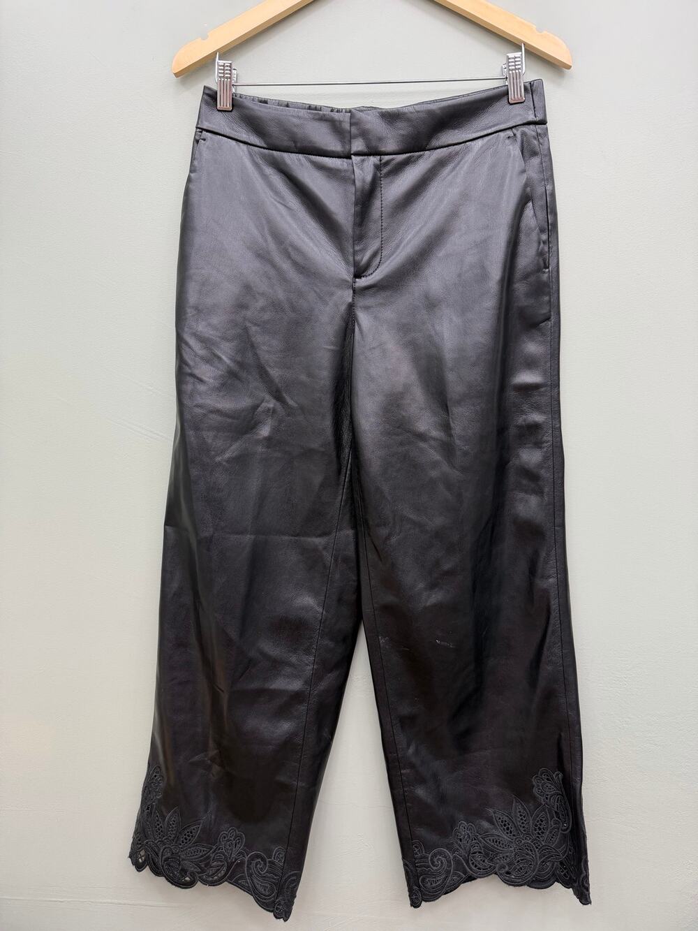 Chico's Genuine Leather Pants 0 Black Wide Leg Embroidered Lace Scallop Hem
